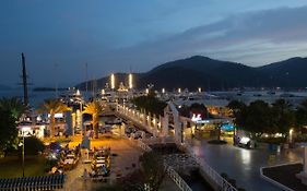 Dedeminn Marina Hotel